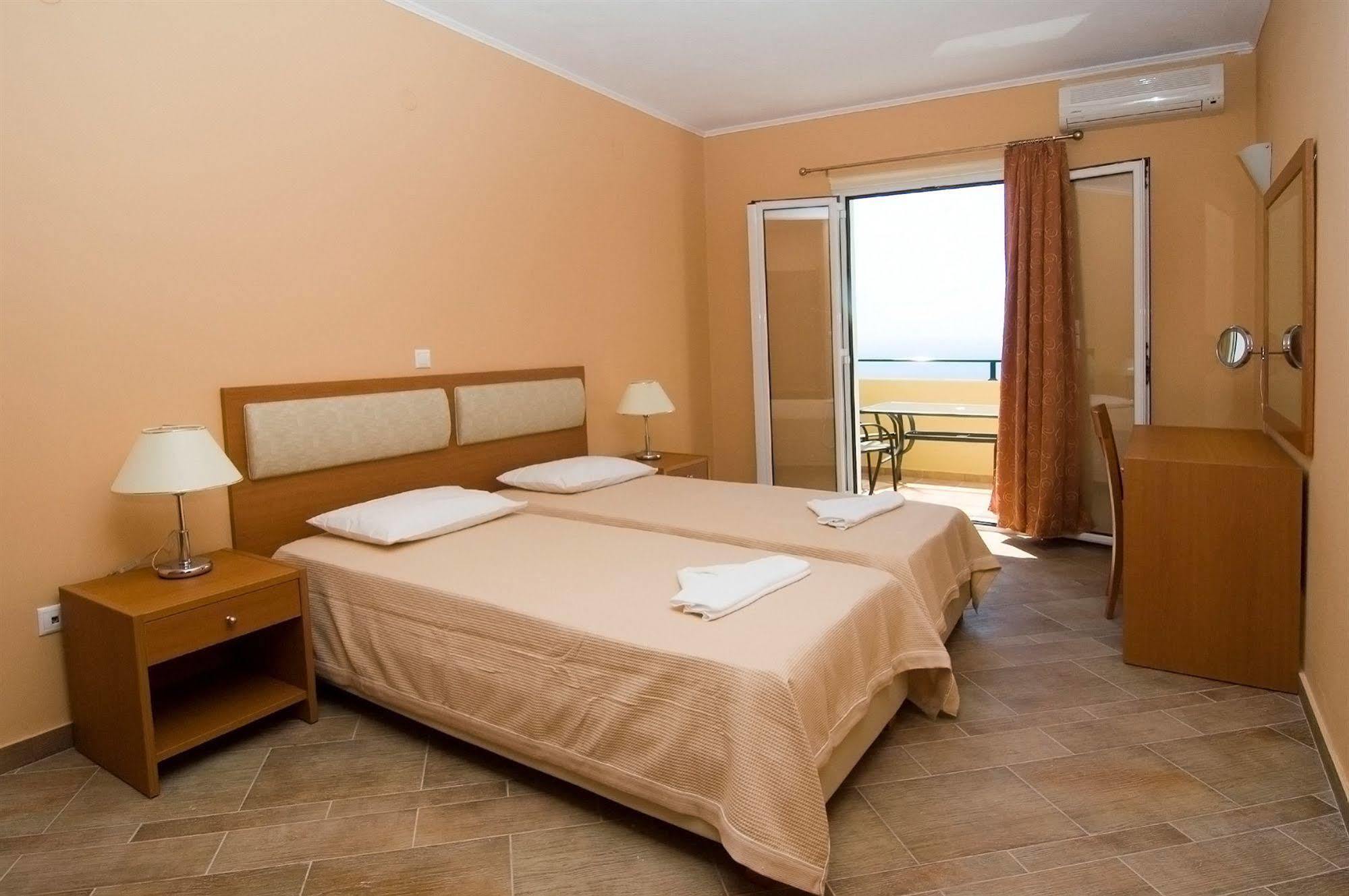 Saint Catherine Hotel Pythagoreio  Exterior photo
